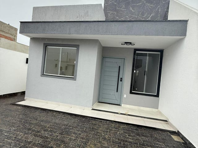 Casa com 140m² 2 quartos e 3 banheiros, à venda ou para alugar, no bairro Alpha Green em Campos dos Goytacazes