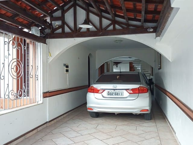 Casa com 400m² 3 quartos e 1 banheiro, à venda, no bairro Marco em Belém