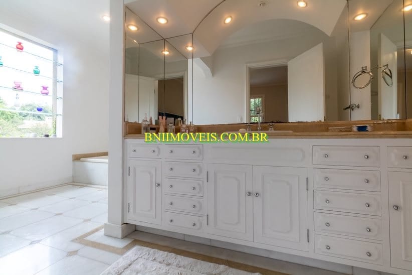 Casa, 4 quartos, 340 m² - Foto 33