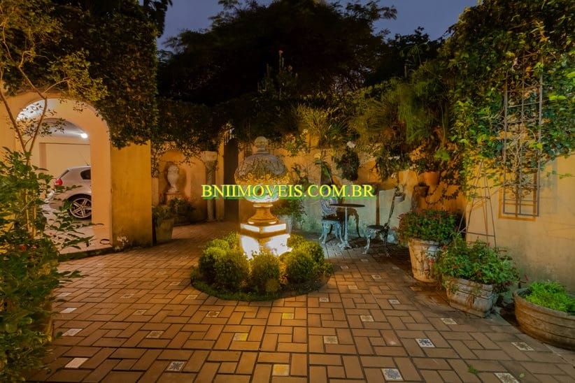 Casa, 4 quartos, 340 m² - Foto 42