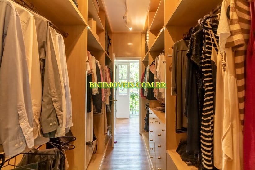 Casa, 4 quartos, 340 m² - Foto 28