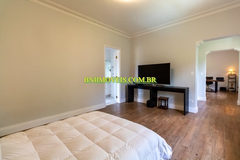 Casa, 4 quartos, 340 m² - Foto 31