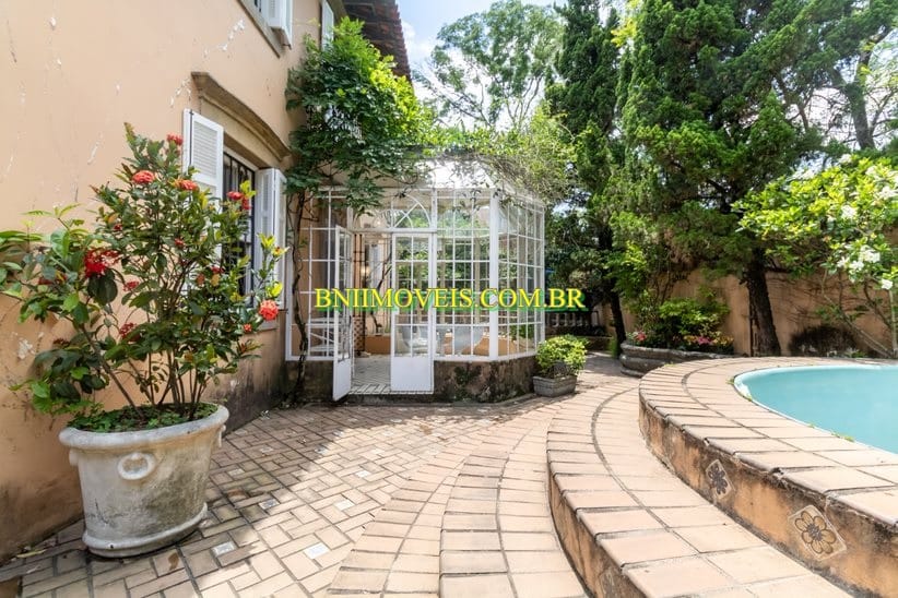 Casa, 4 quartos, 340 m² - Foto 47