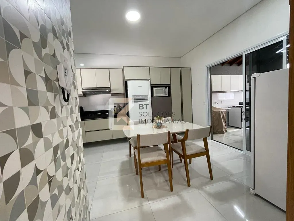 Casa, 3 quartos, 138 m² - Foto 11