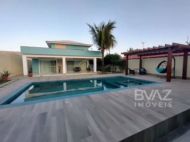 Casa com 630m² 3 quartos e 2 banheiros, à venda, no bairro Palmeiras em Cabo Frio