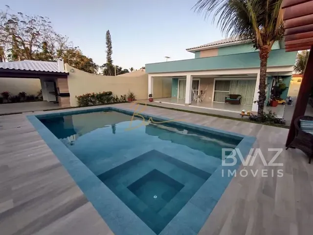 Casa com 630m² 3 quartos e 2 banheiros, à venda, no bairro Palmeiras em Cabo Frio