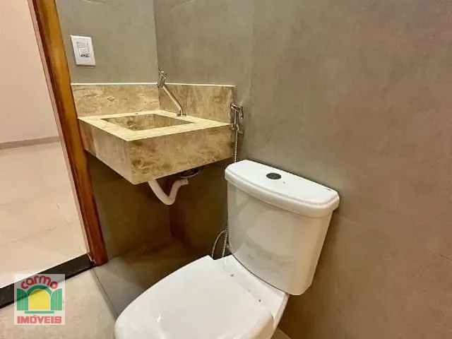 Casa com 150m² 3 quartos e 1 banheiro, à venda, no bairro Parque Brasília 2ª Etapa em Anápolis