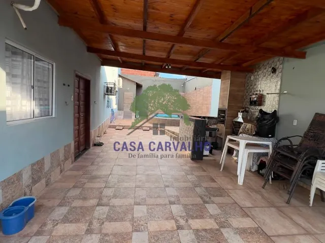Casa 3 quartos e 4 banheiros, à venda, no bairro Guaicurus em Corumbá