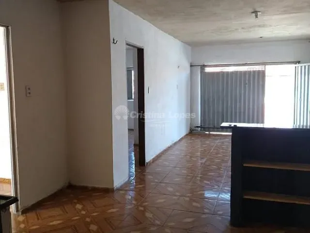 Casa 5 quartos e 4 banheiros, à venda, no bairro Itararé em Teresina
