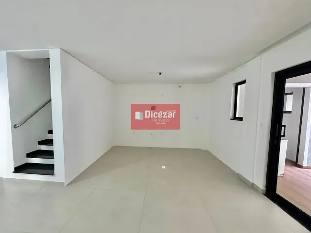 Casa com 157m² 3 quartos e 4 banheiros, à venda, no bairro Itacolomi em Balneário Piçarras