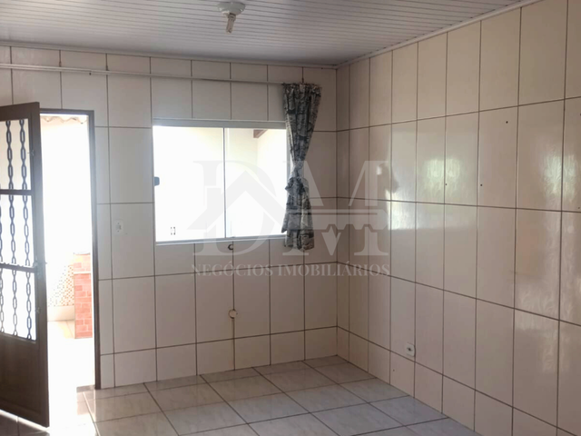 Casa com 183m² 3 quartos e 2 banheiros, à venda, no bairro Jardim Primavera em Jaguariaíva