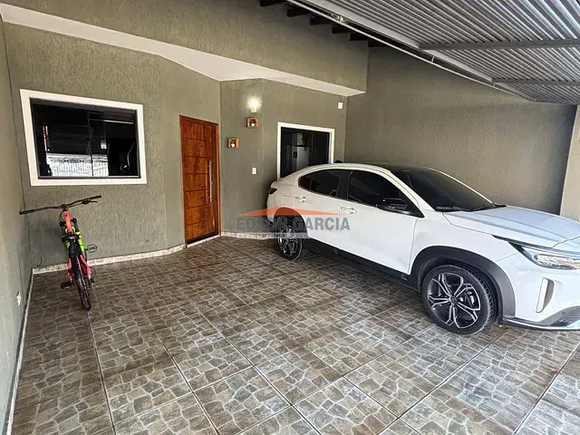 Casa com 150m² 3 quartos e 2 banheiros, à venda, no bairro Jardim Santa Rosa em Sorocaba
