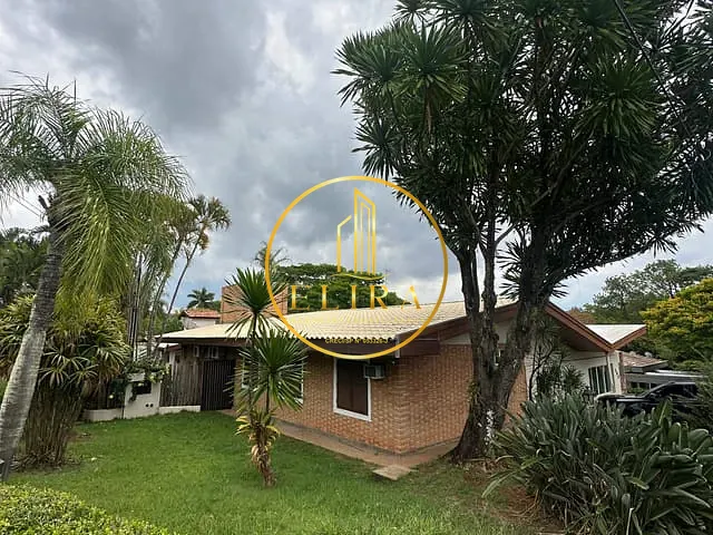 Casa com 1040m² 5 quartos e 8 banheiros, à venda, no bairro Iate Clube de Campinas em Americana