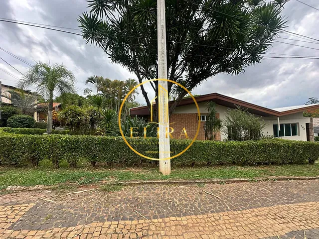 Casa com 1040m² 5 quartos e 8 banheiros, à venda, no bairro Iate Clube de Campinas em Americana