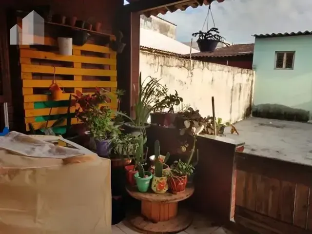 Casa com 450m² 4 quartos e 3 banheiros, à venda, no bairro Ambaí em Nova Iguaçu
