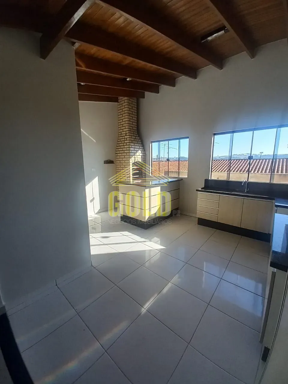 Casa, 2 quartos, 70 m² - Foto 1