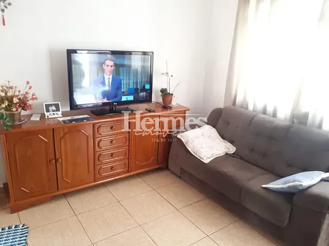 Casa com 166m² 3 quartos e 2 banheiros, à venda, no bairro Santa Cecília em Paulínia