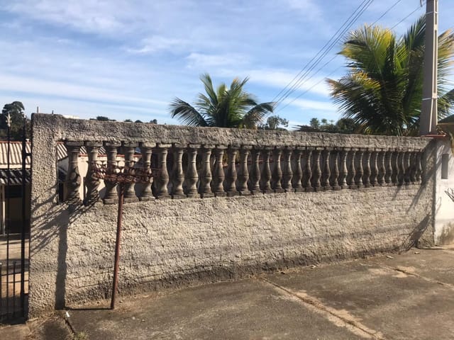 Casa com 250m² 2 quartos e 1 banheiro, à venda, no bairro Jardim Santa Rosa em Campinas