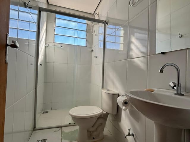 Casa 2 quartos e 2 banheiros, à venda, no bairro Verônica em Ribeirão das Neves