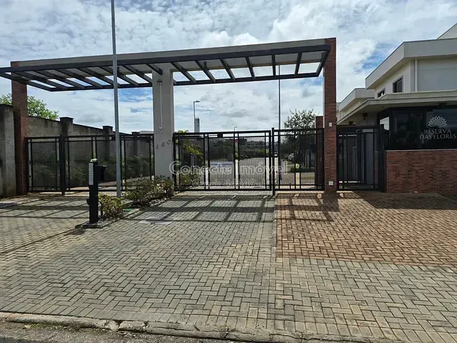 Casa com 288m² 3 quartos e 3 banheiros, à venda, no bairro Estância das Flores em Jaguariúna