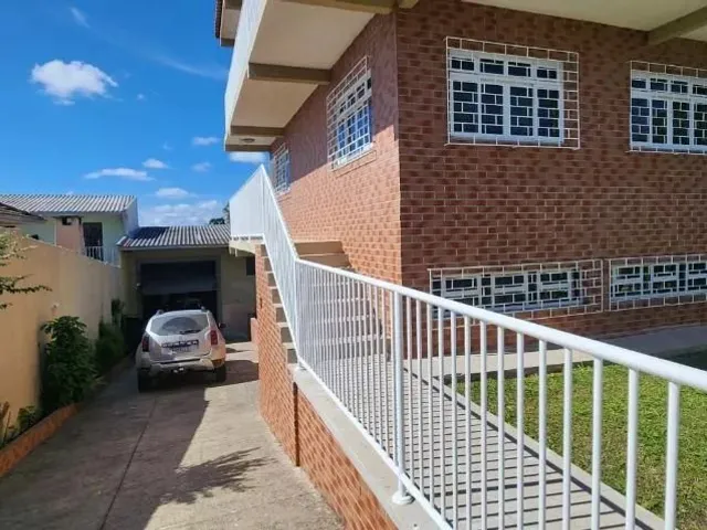 Casa com 360m² 3 quartos e 3 banheiros, à venda, no bairro Santa Cândida em Curitiba