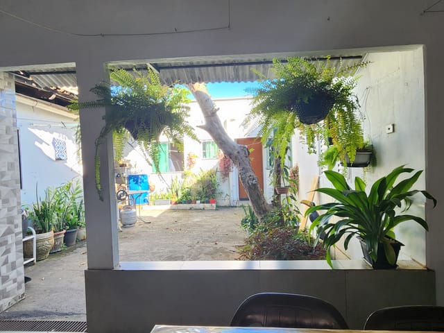 Casa 4 quartos e 2 banheiros, à venda, no bairro Conjunto Residencial Aruanã I em Goiânia