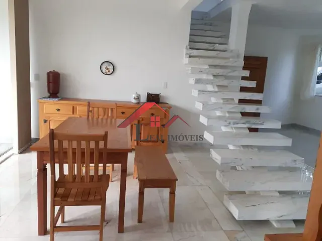 Casa com 482m² 3 quartos e 3 banheiros, à venda, no bairro Condomínio Residencial Campos do Conde em Bragança Paulista