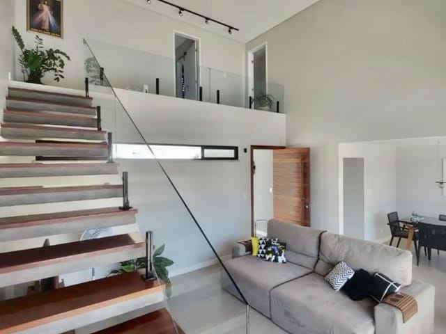 Casa com 302m² 3 quartos e 4 banheiros, à venda, no bairro Centro em Barra dos Coqueiros