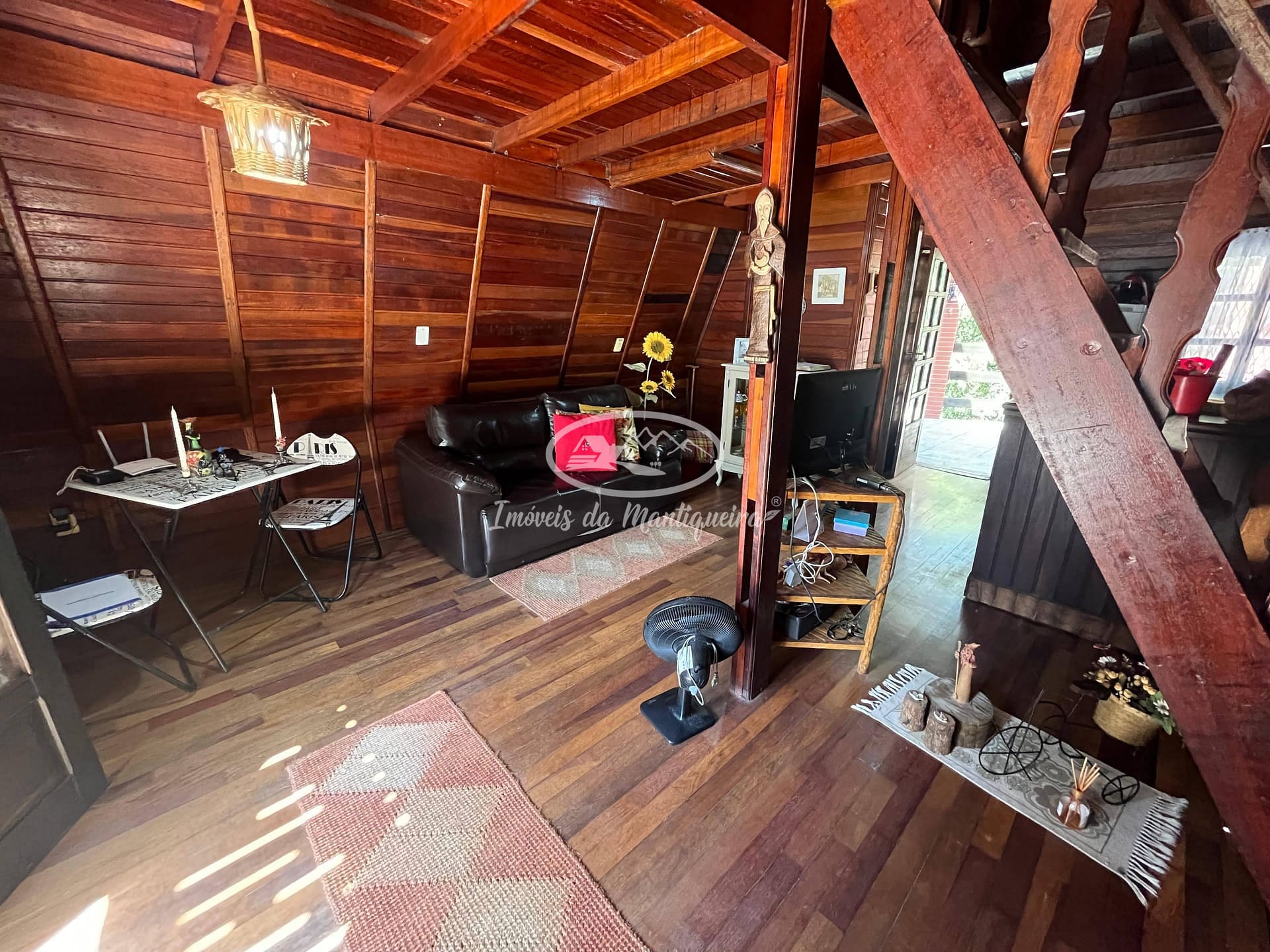 Casa à venda com 2 quartos, 69m² - Foto 10