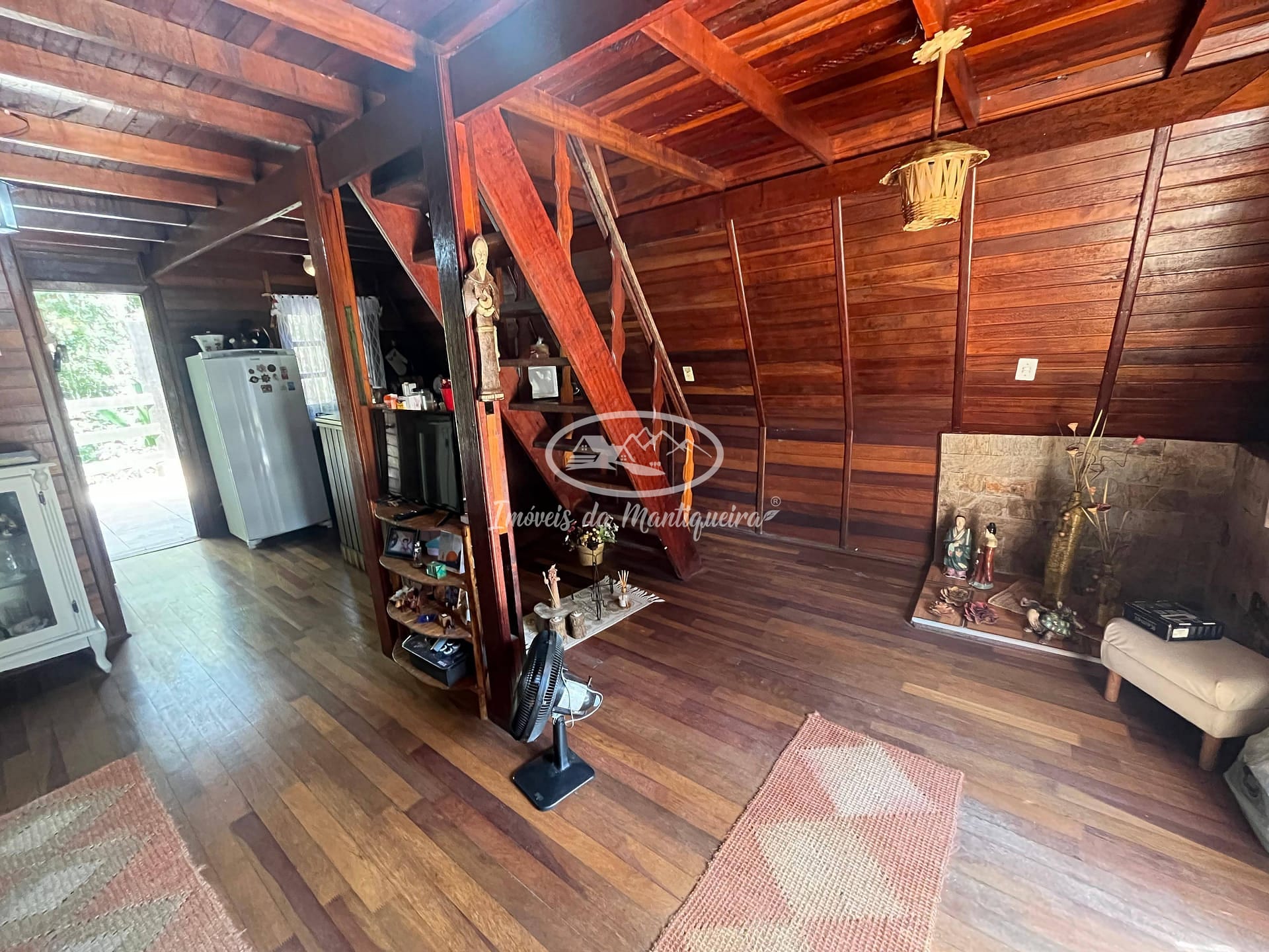 Casa à venda com 2 quartos, 69m² - Foto 8