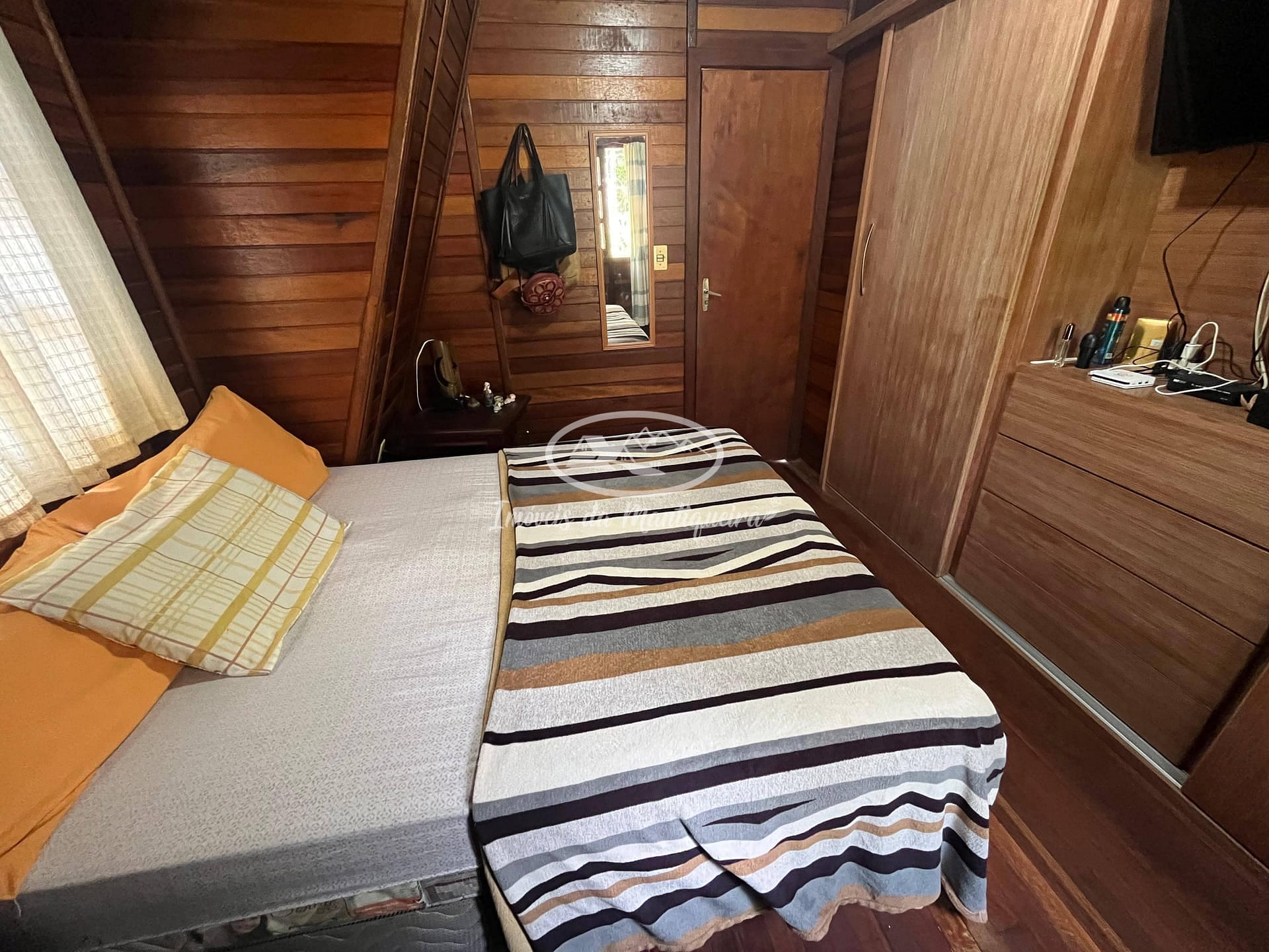 Casa à venda com 2 quartos, 69m² - Foto 13