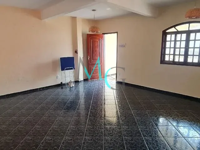 Casa 2 quartos e 1 banheiro, à venda, no bairro Campo Grande em Rio de Janeiro