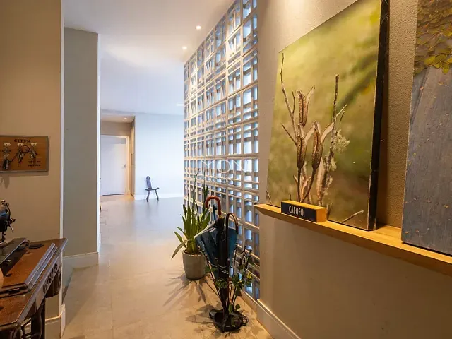 Casa 3 quartos e 4 banheiros, à venda, no bairro Setor Habitacional Jardim Botânico em Brasília