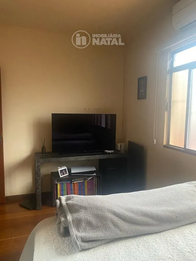 Casa, 6 quartos, 264 m² - Foto 23