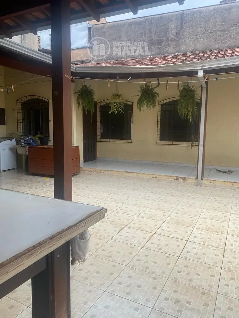 Casa, 6 quartos, 264 m² - Foto 4