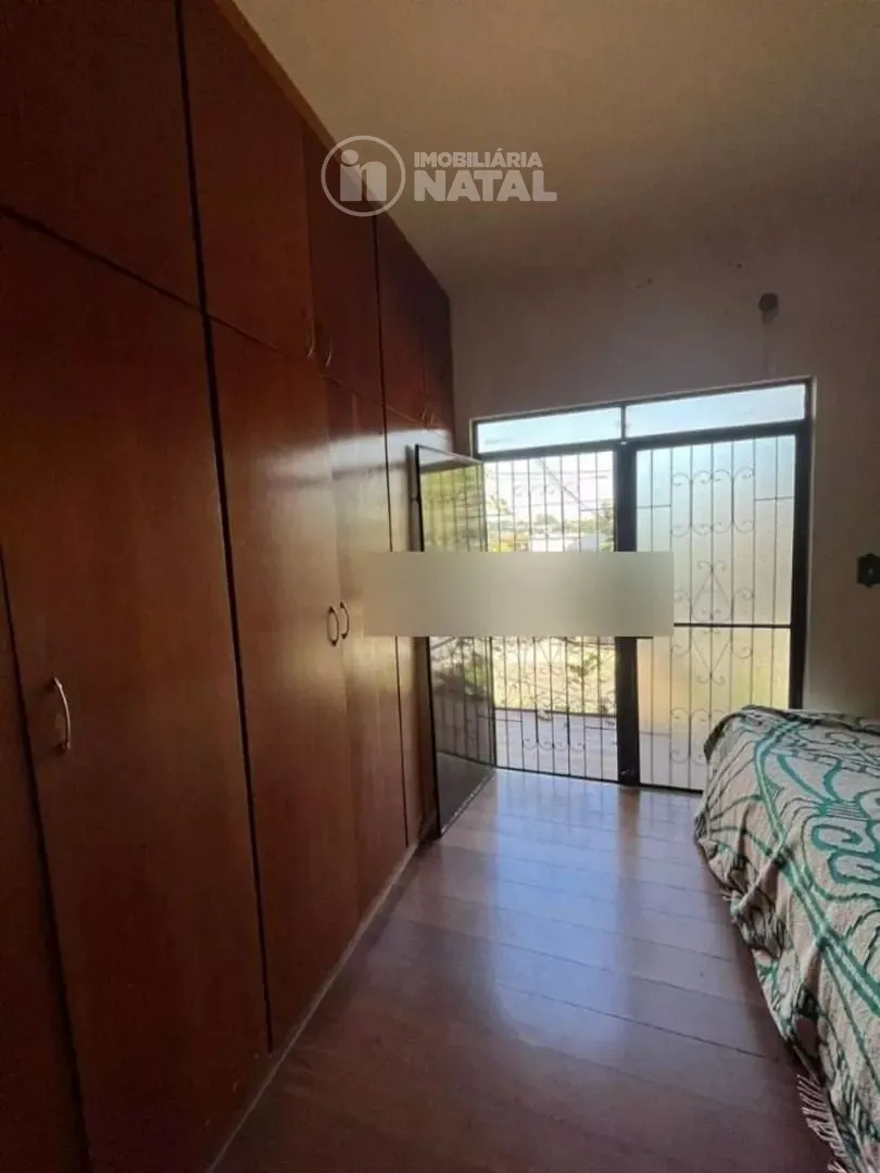 Casa, 6 quartos, 264 m² - Foto 25