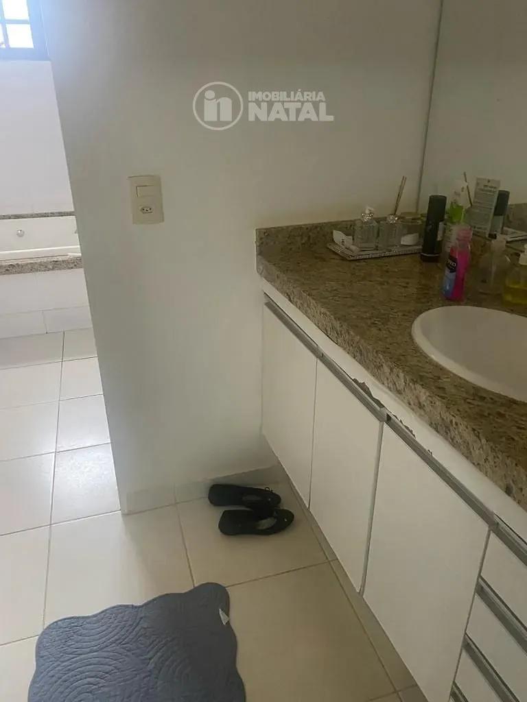 Casa, 6 quartos, 264 m² - Foto 20