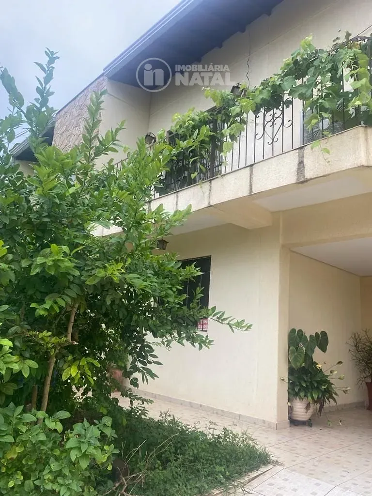 Casa, 6 quartos, 264 m² - Foto 3