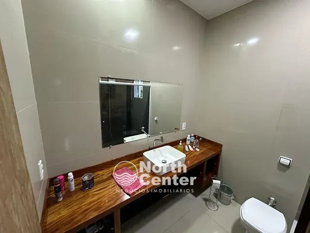 Casa 3 quartos e 2 banheiros, à venda, no bairro Costeira em Balneário Barra do Sul