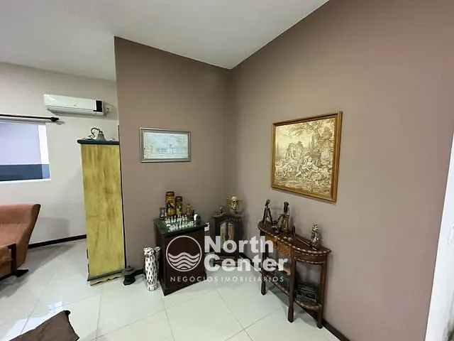 Casa 3 quartos e 2 banheiros, à venda, no bairro Costeira em Balneário Barra do Sul
