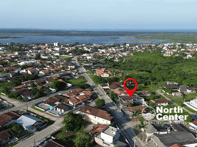 Casa 3 quartos e 2 banheiros, à venda, no bairro Costeira em Balneário Barra do Sul
