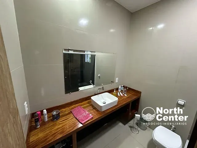 Casa 3 quartos e 2 banheiros, à venda, no bairro Costeira em Balneário Barra do Sul