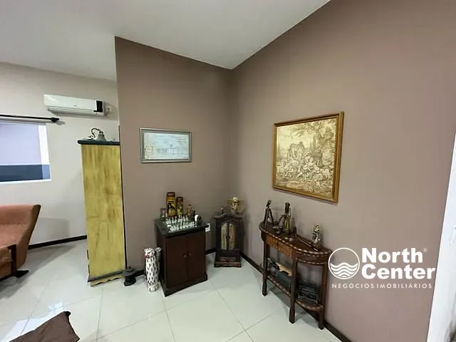 Casa 3 quartos e 2 banheiros, à venda, no bairro Costeira em Balneário Barra do Sul