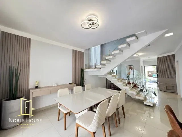 Casa 3 quartos e 5 banheiros, à venda, no bairro Bosque em Vinhedo