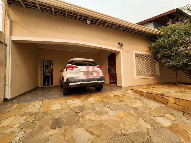 Casa com 500m² 3 quartos e 3 banheiros, à venda, no bairro Jardim Novo Campos Elíseos em Campinas