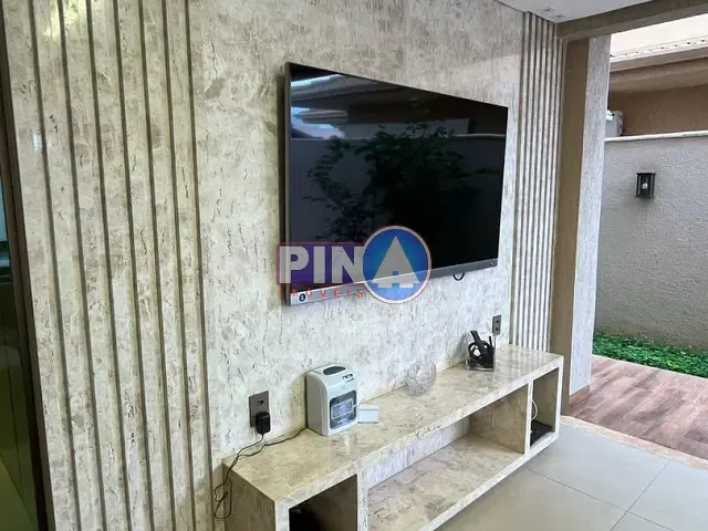 Casa com 434m² 5 quartos e 5 banheiros, à venda, no bairro Cidade Vera Cruz em Aparecida de Goiânia