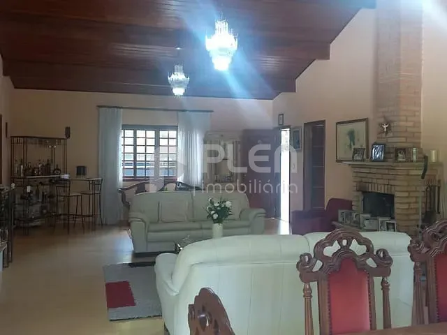 Casa com 1200m² 3 quartos e 5 banheiros, à venda, no bairro Roseira em Mairiporã