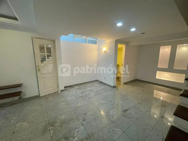 Casa com 250m² 4 quartos e 6 banheiros, à venda, no bairro Barra da Tijuca em Rio de Janeiro