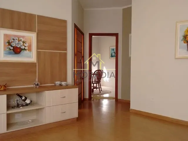 Casa com 360m² 2 quartos e 2 banheiros, à venda, no bairro Jardim Agenor de Lima em Guaxupé
