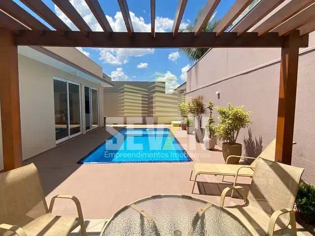 Casa com 525m², à venda, no bairro Residencial Villa Lobos em Bauru